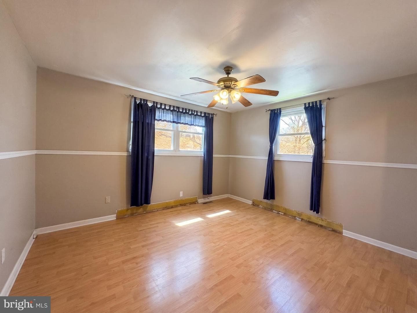 135 Oak Hill Drive photo 9