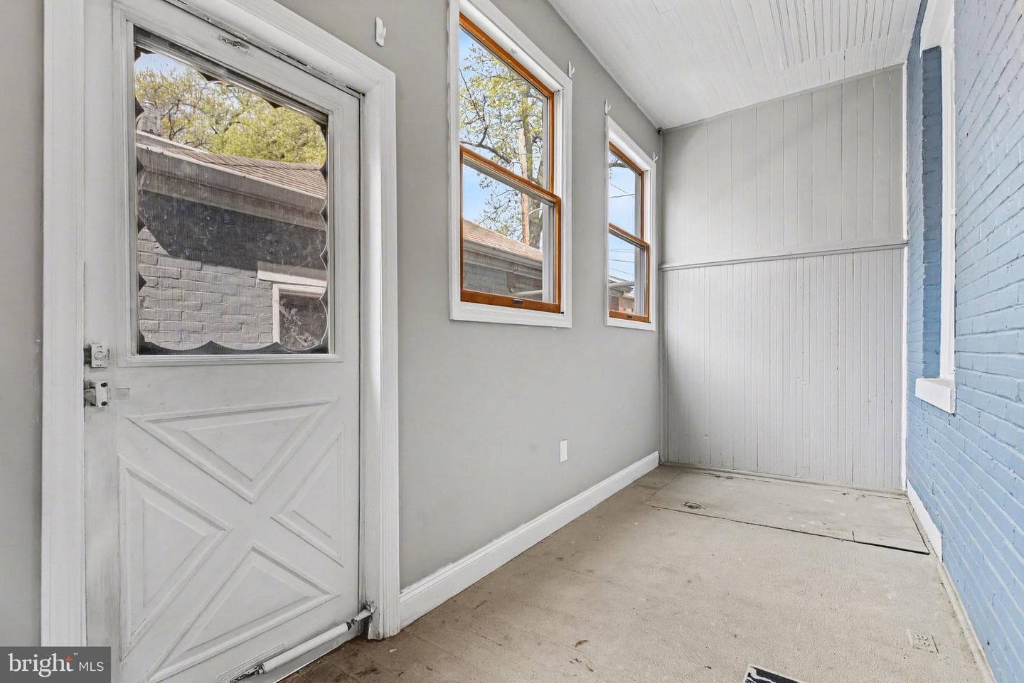 918 N 16th Street photo 28
