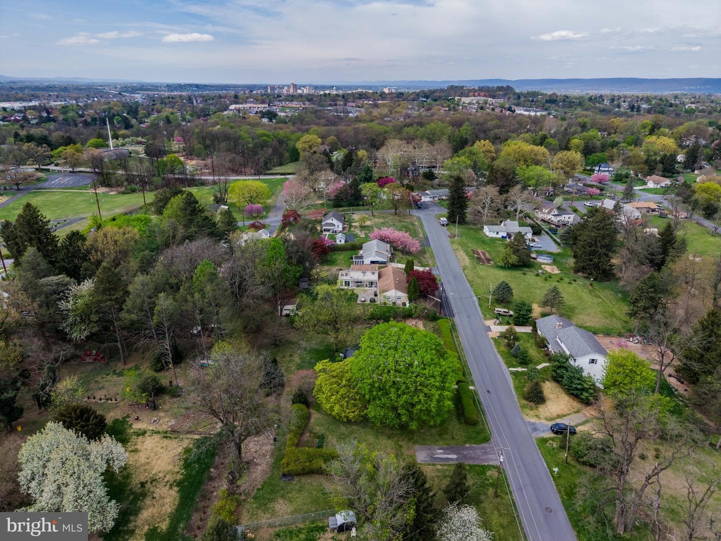 3513 Beaufort Street photo 36