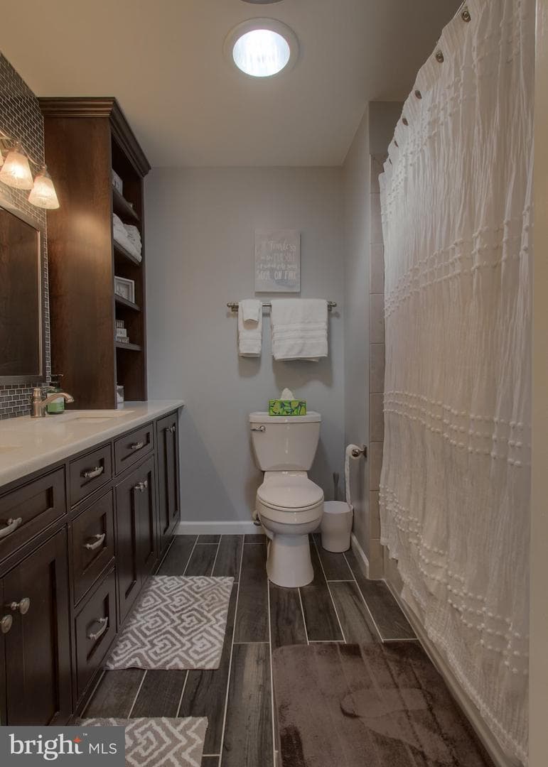 888 Dairy Court photo 37