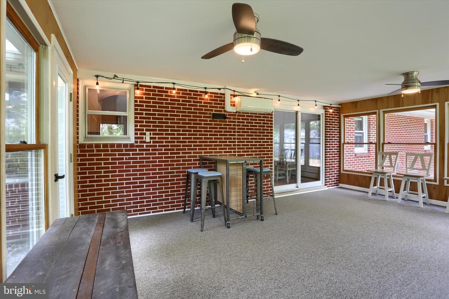 1401 La Carr Lane photo 14
