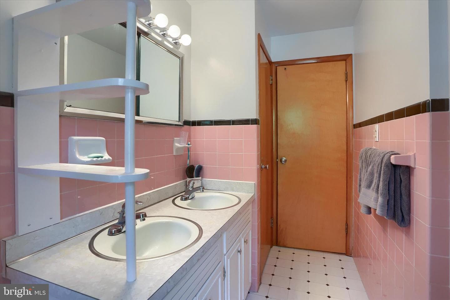 1401 La Carr Lane photo 18