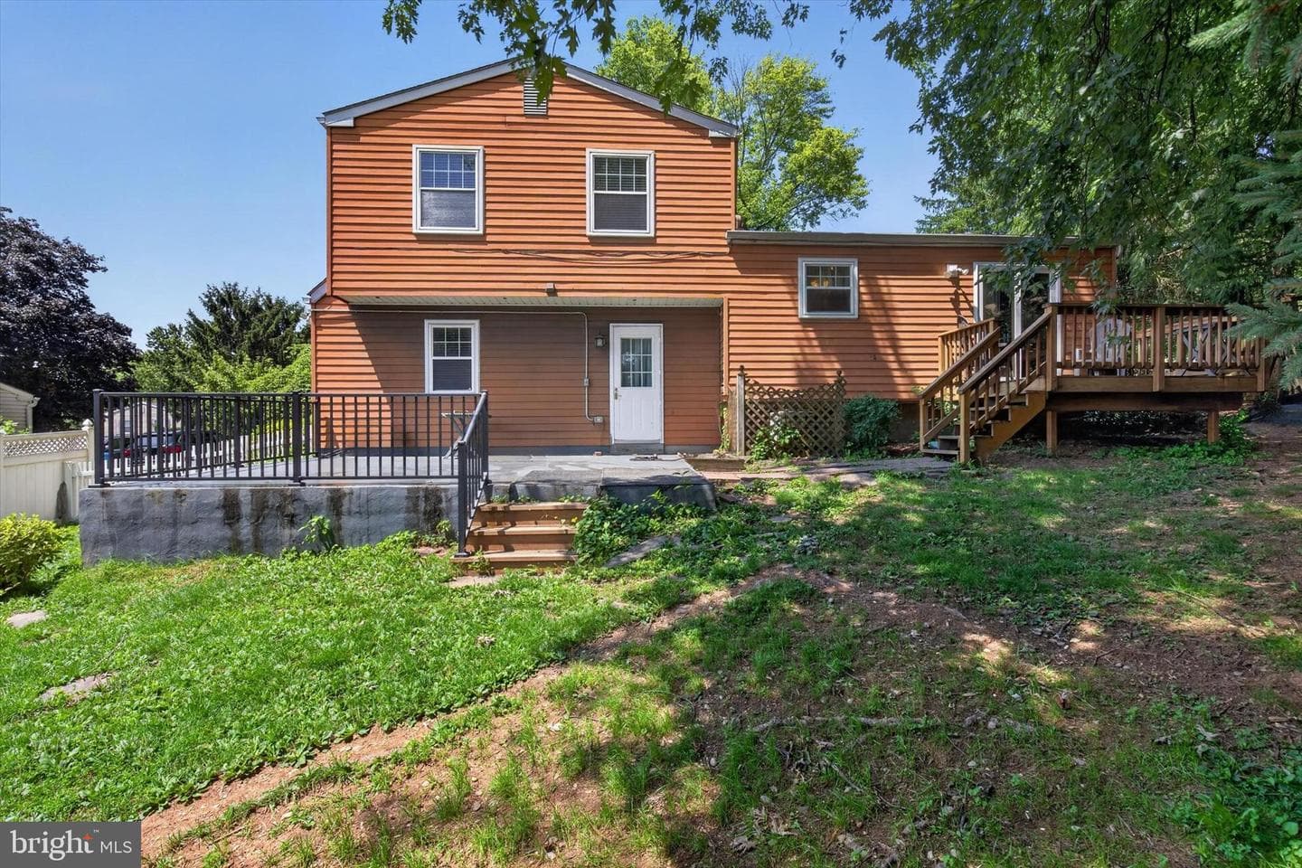 826 Lark Drive photo 31