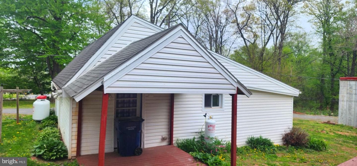 834 Oberlin Road photo 26