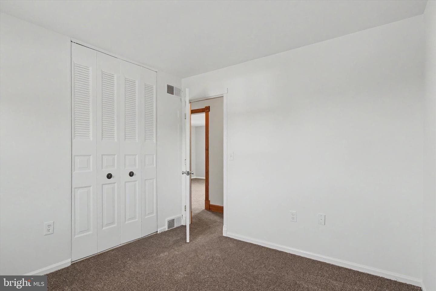 608 Frances Drive photo 18