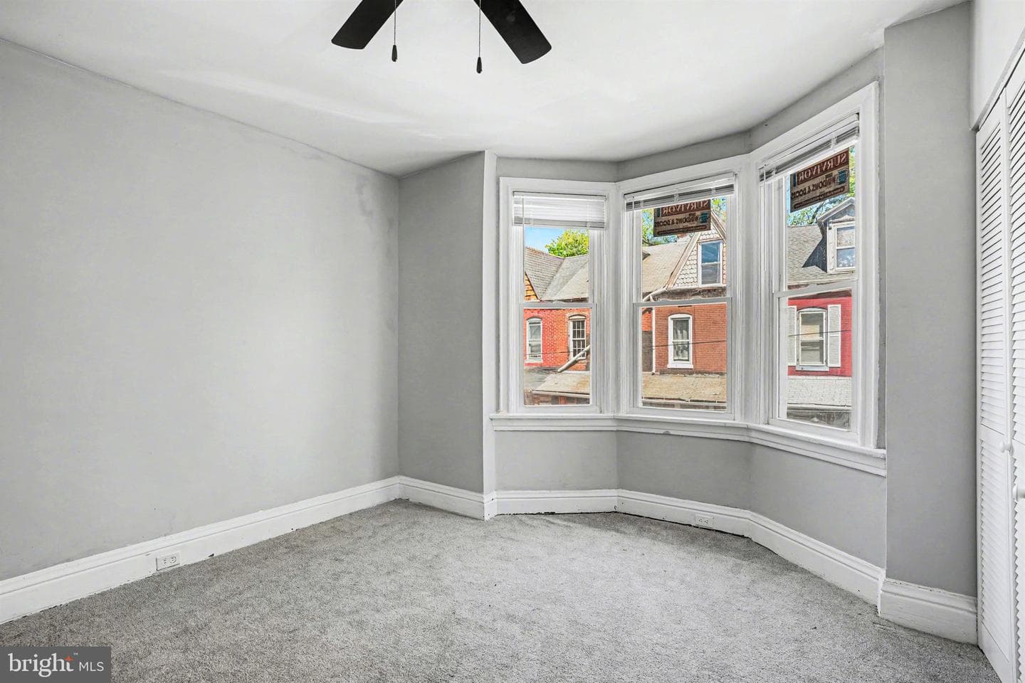 625 Oxford Street photo 4
