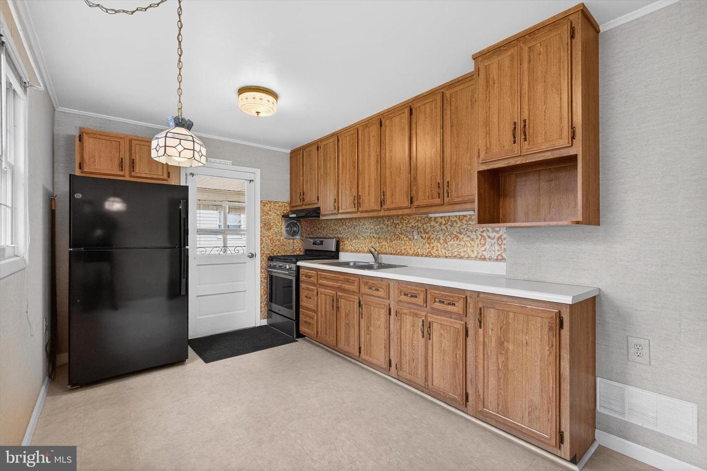 1036 Spruce Street photo 9