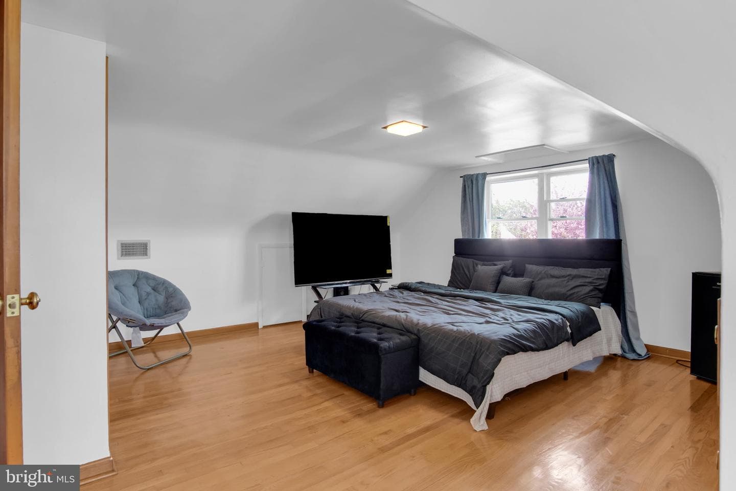 3736 Sharon Street photo 15