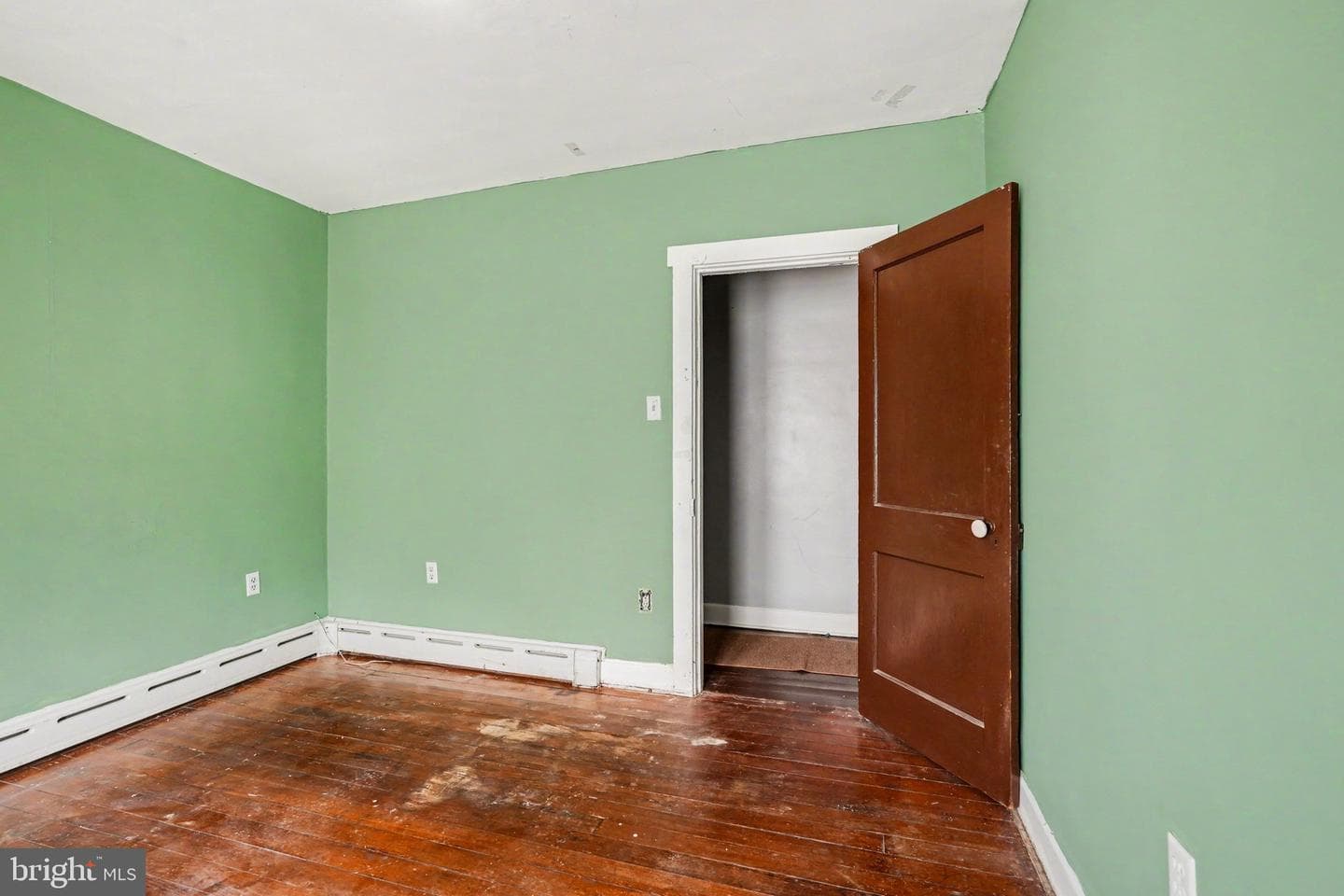 116 W Broad Street photo 15