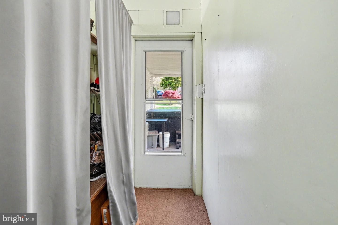 116 W Broad Street photo 19