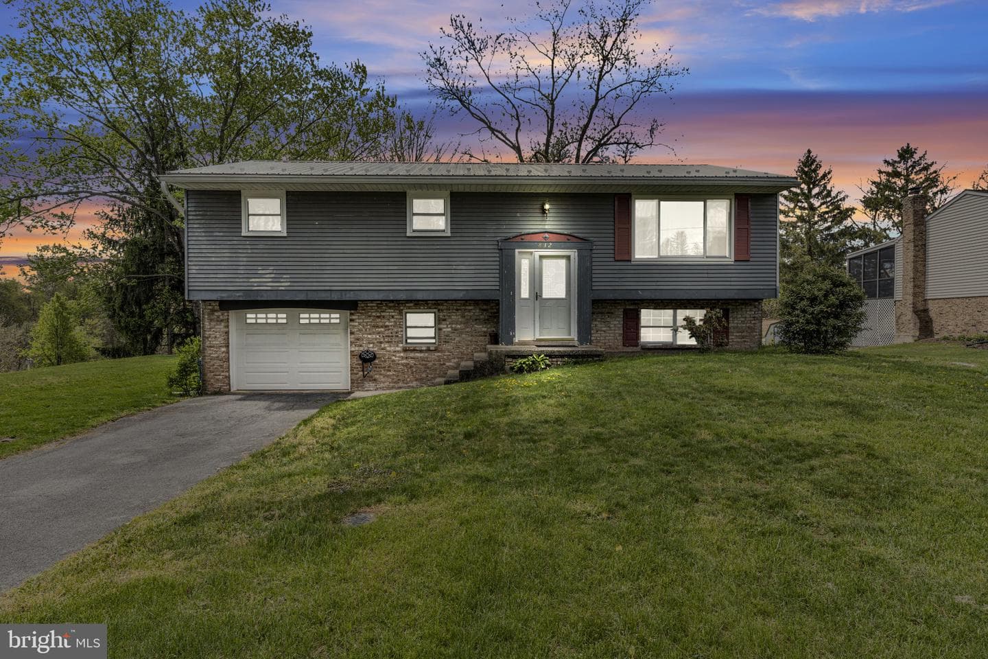 832 Stoney Creek Drive
