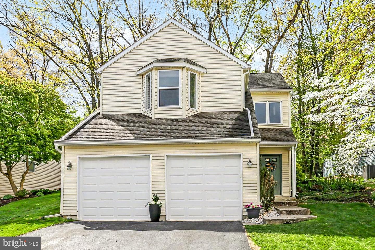 6109 Summit Pointe Drive photo 4