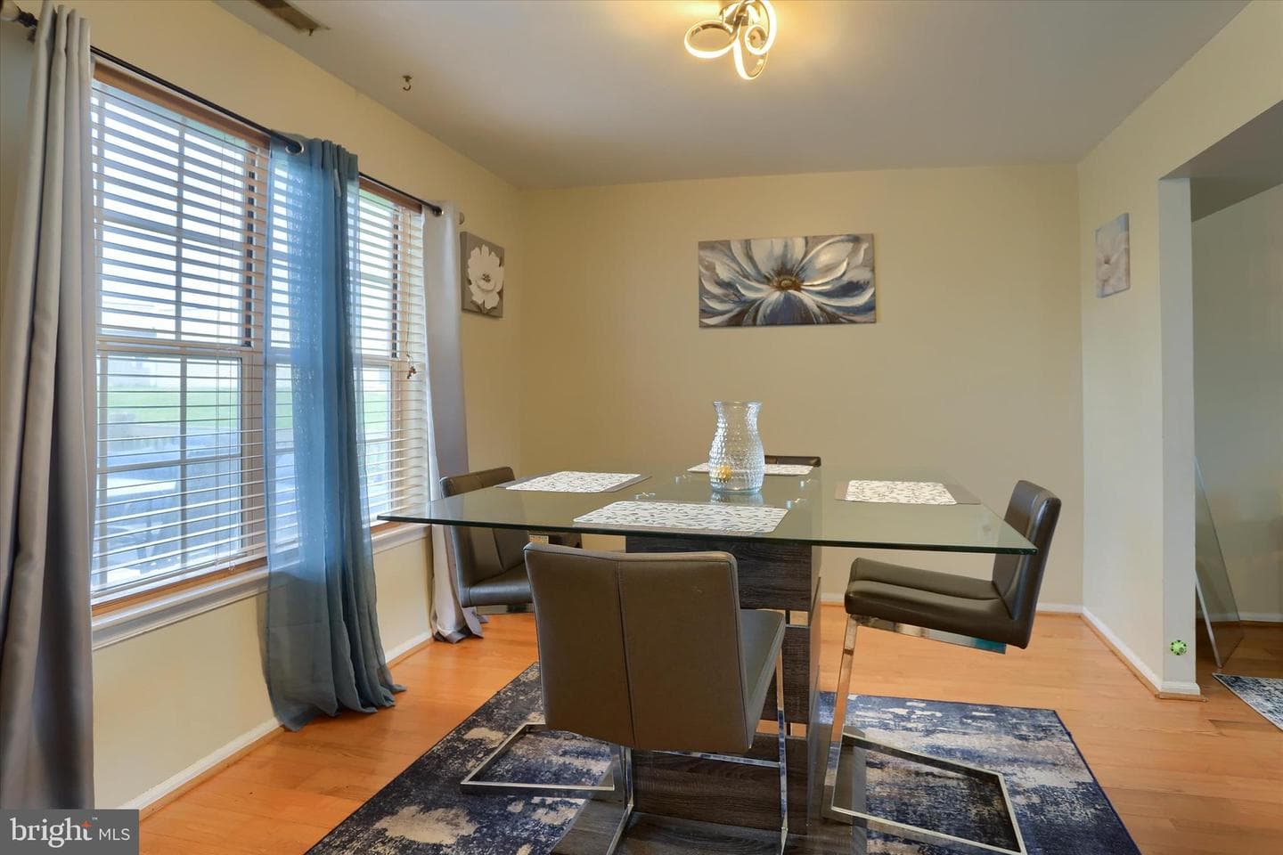 5438 Autumn Drive photo 8