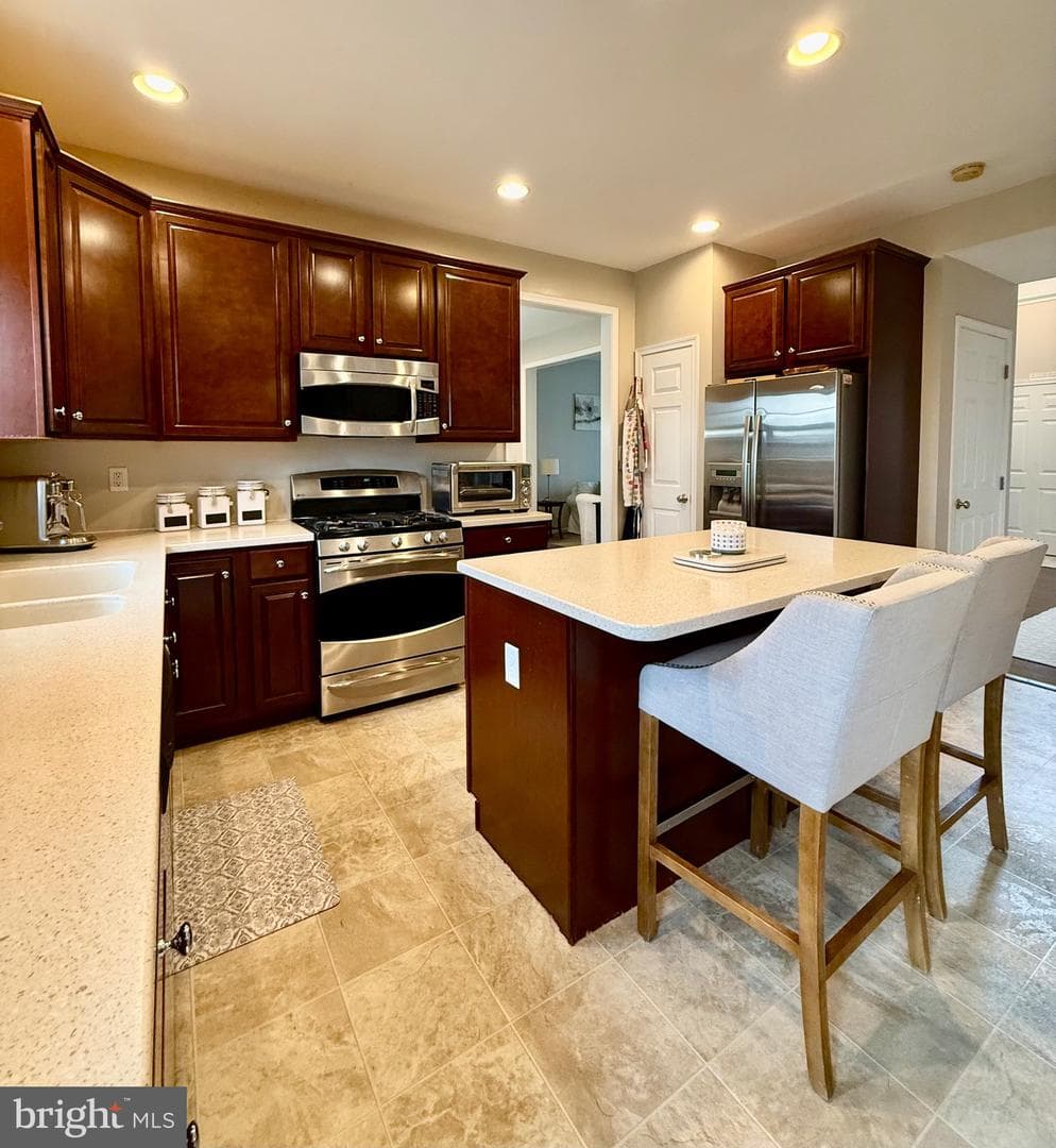 1813 Silverleaf Lane photo 23