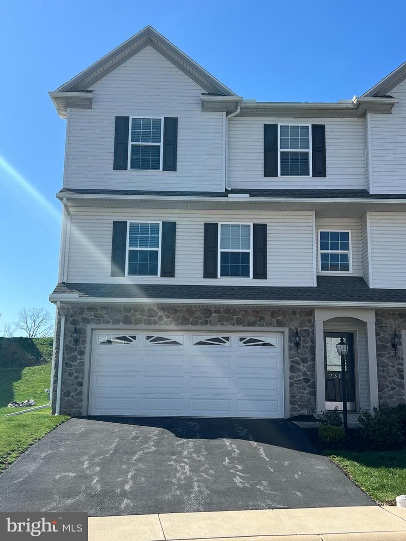 2317 Bartlett Road, Harrisburg