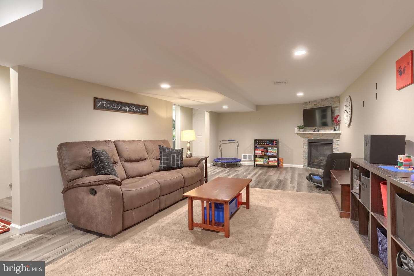 4610 South Road photo 24