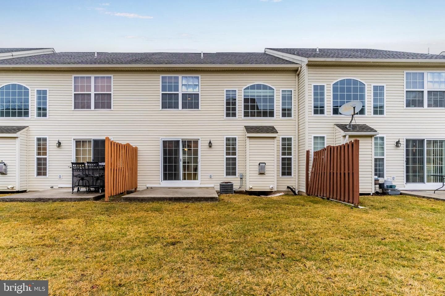 178 Mapleton Drive photo 3