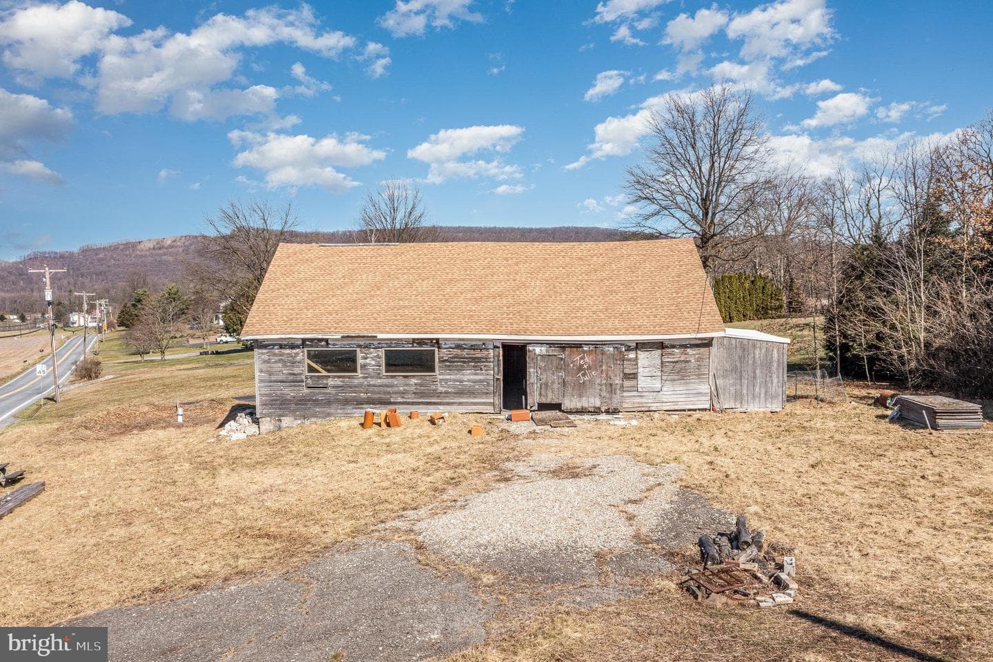 543 Mountain House Road photo 6