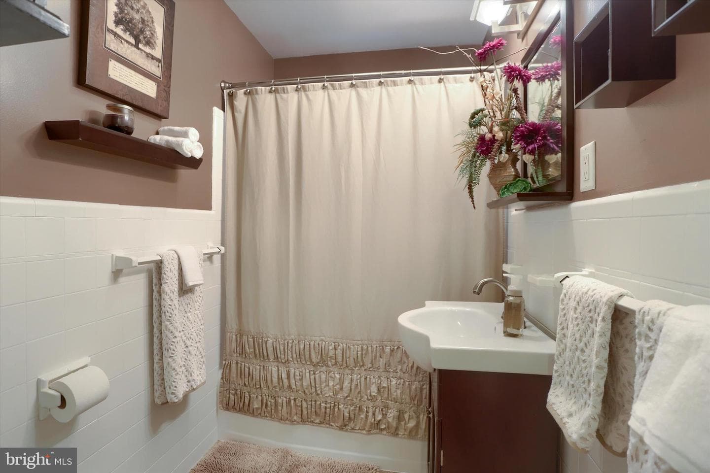 501 Clinton Road photo 30