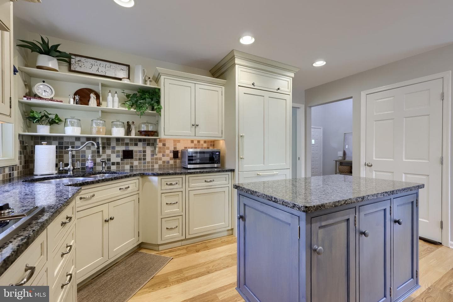 320 Highland Road photo 11