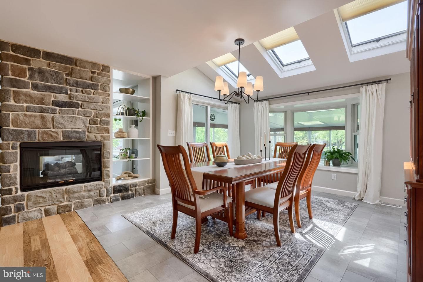 320 Highland Road photo 18