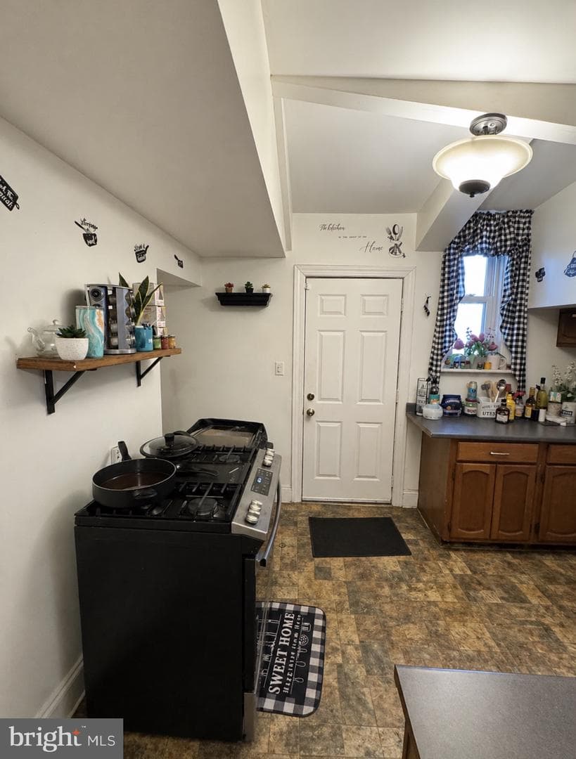544 Schuylkill Street photo 7