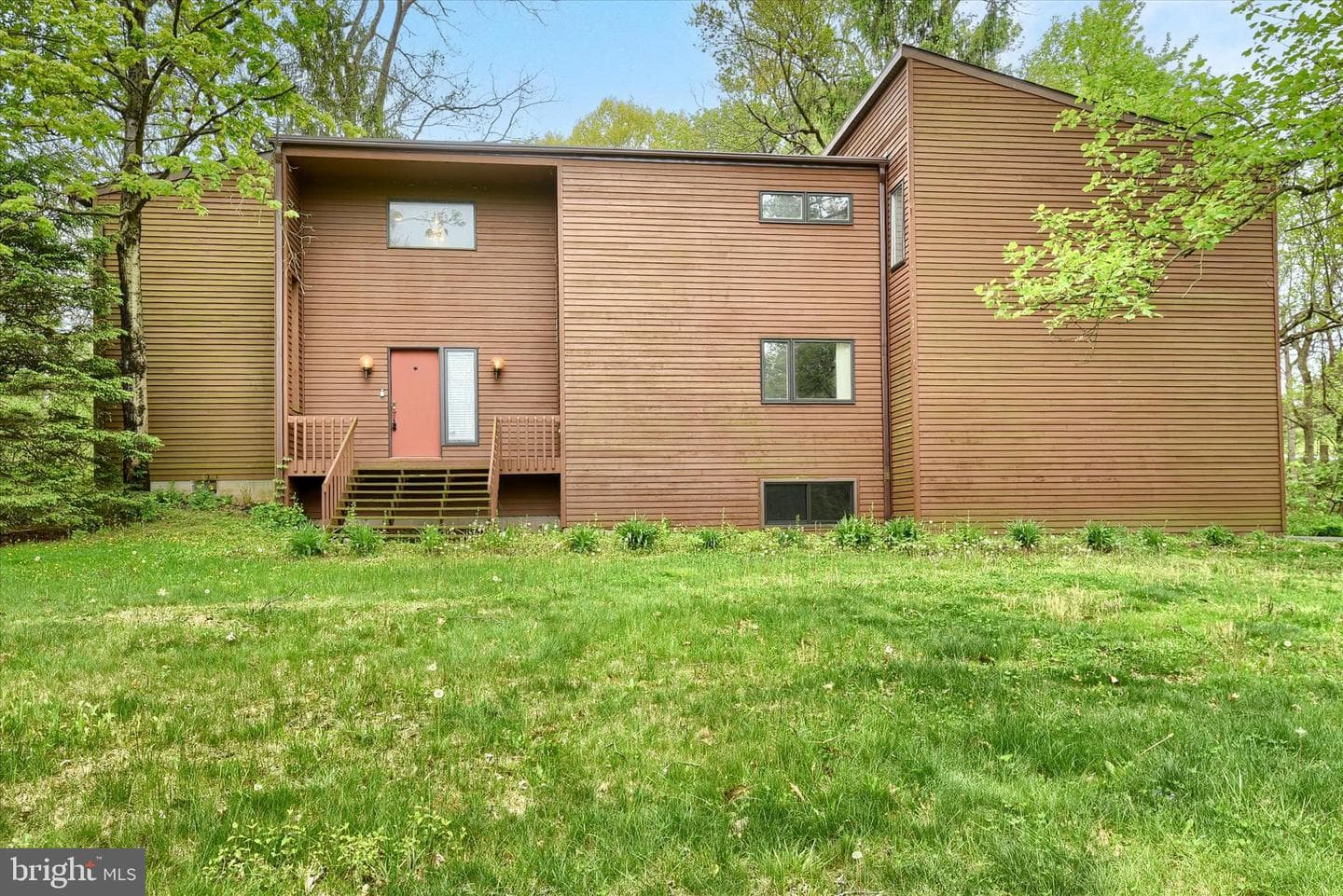 8 Pheasant Drive photo 5