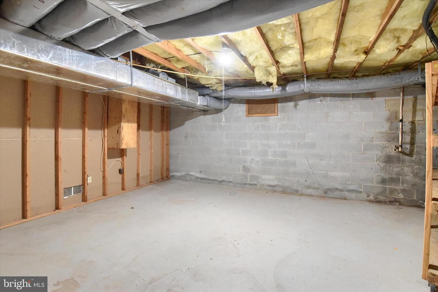 8 Pheasant Drive photo 51