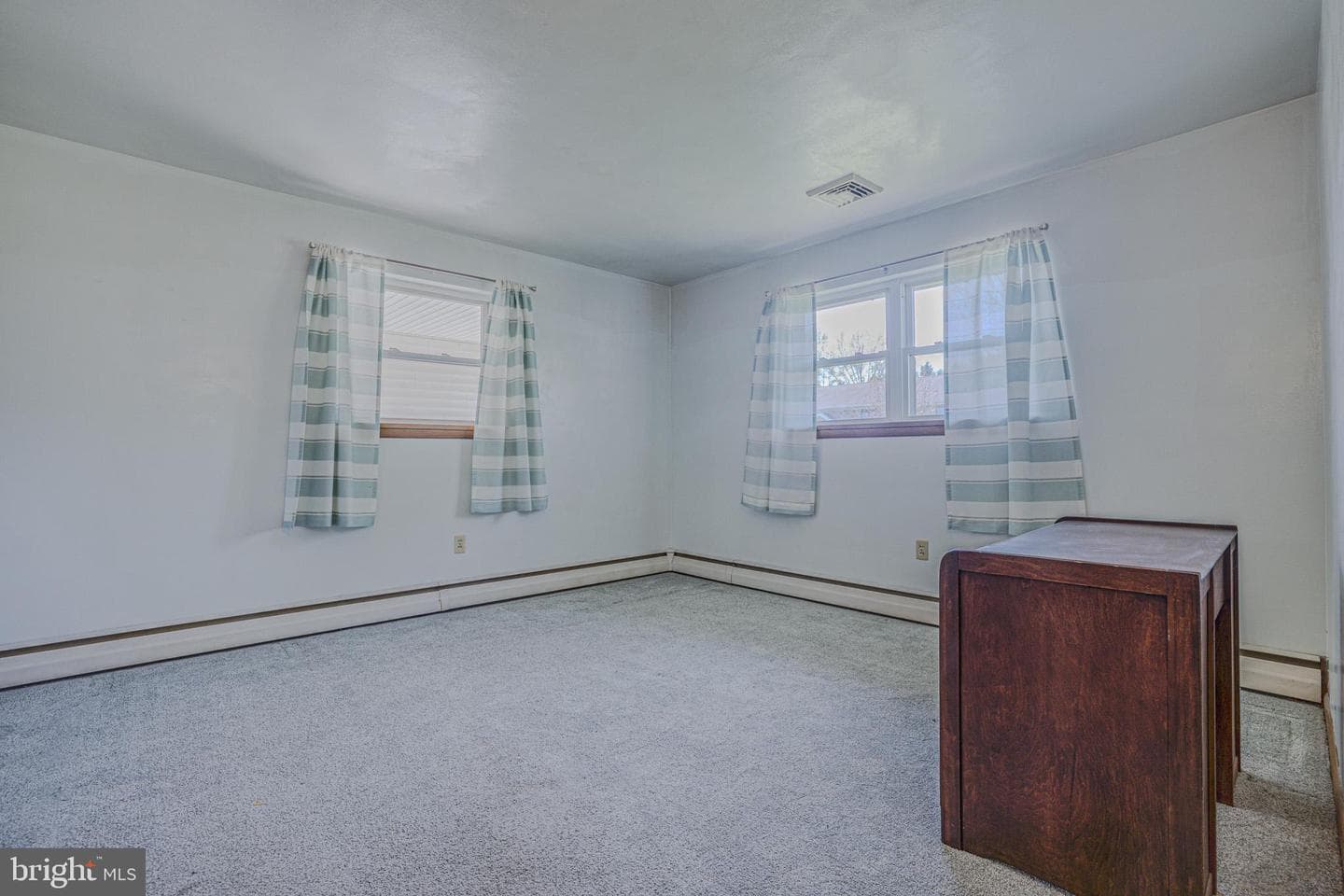 321 E Glenn Road photo 16