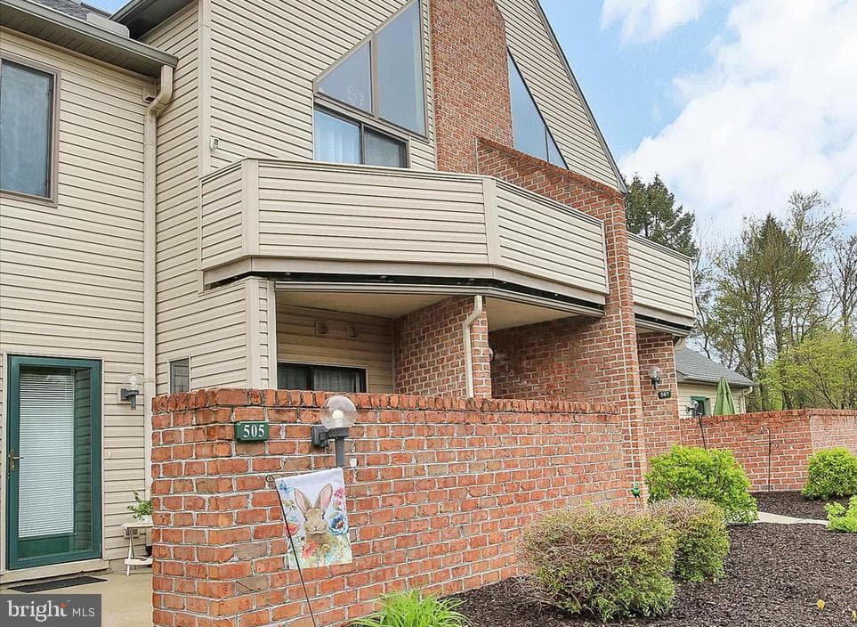 505 Cherrington Drive