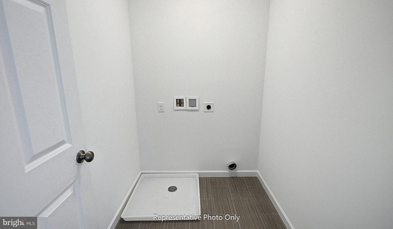 7829 Oak Brook Drive photo 35