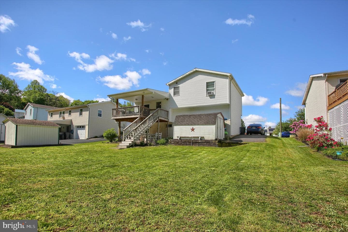 261 Ridgewood Drive photo 27