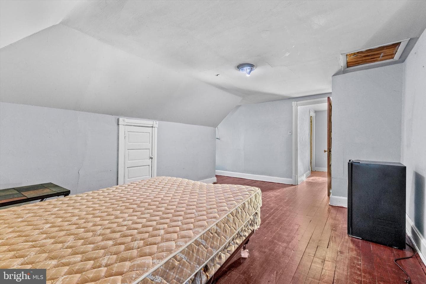 241 Maclay Street photo 19