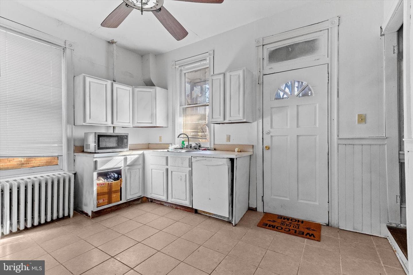241 Maclay Street photo 9