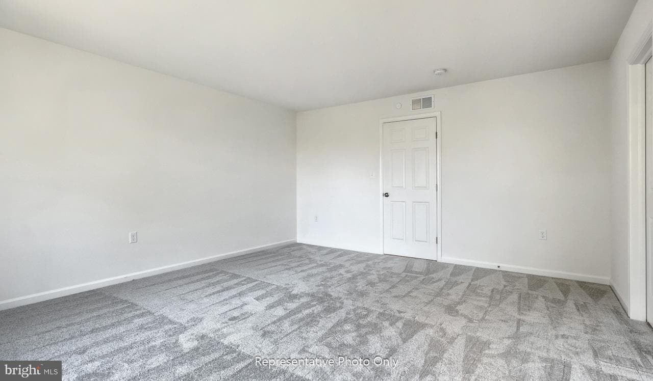 7856 Oak Brook Drive photo 16