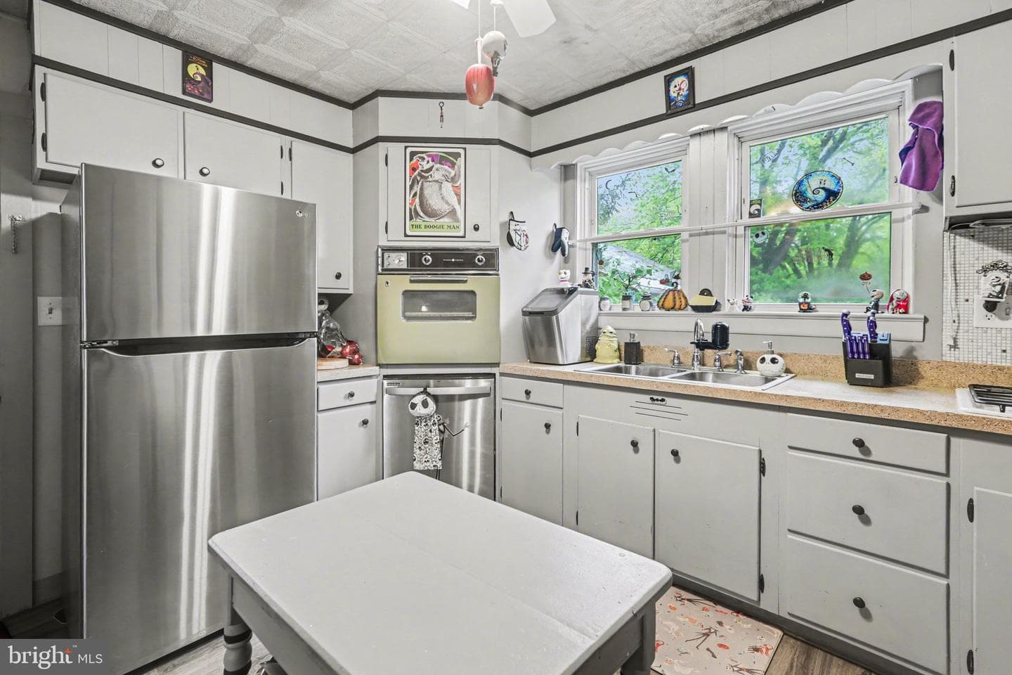 1020 Oberlin Road photo 8