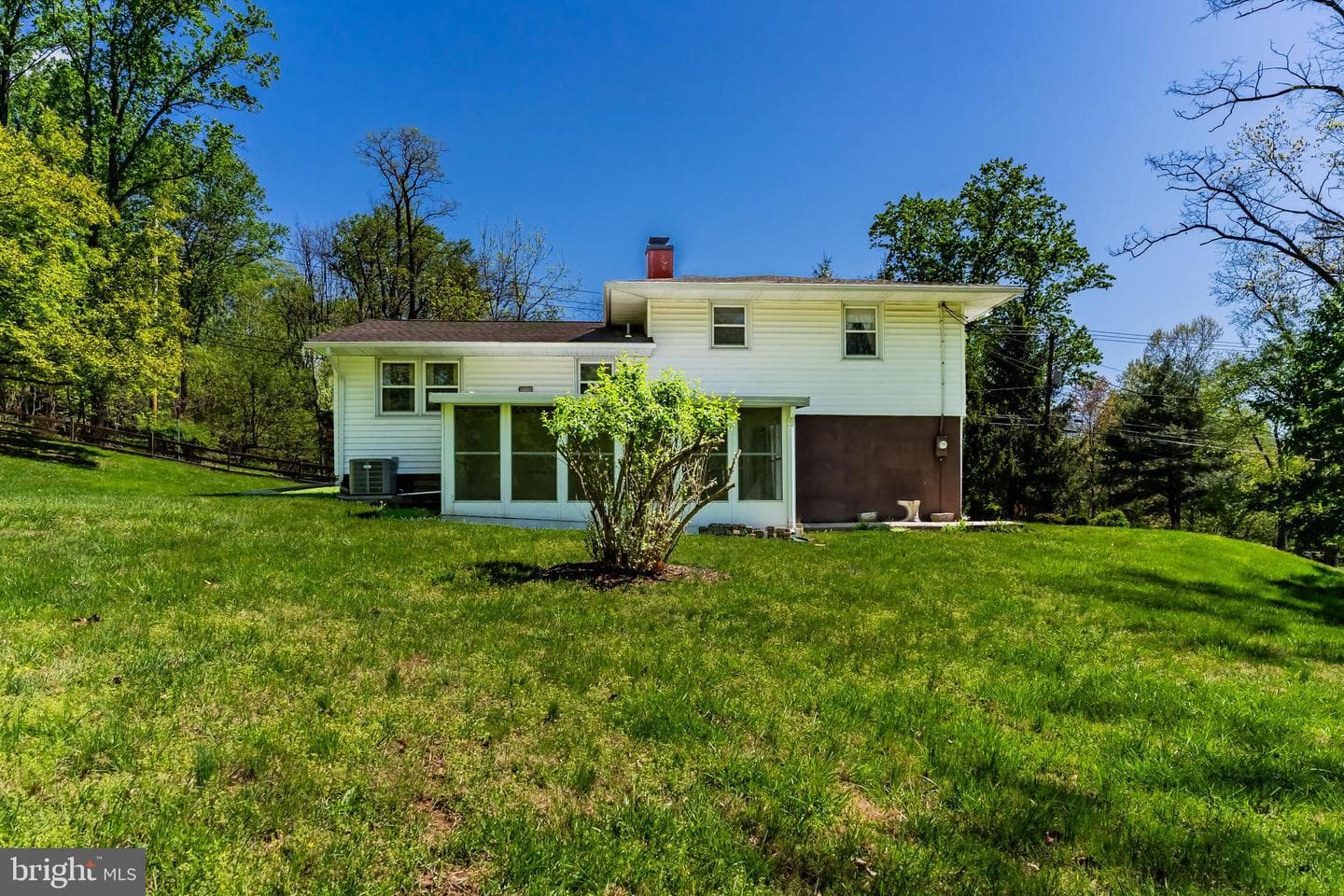 2220 Blue Mountain Parkway photo 4