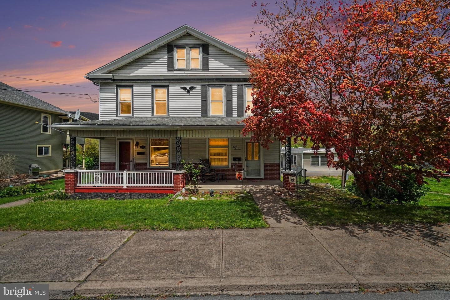 813 Main Street