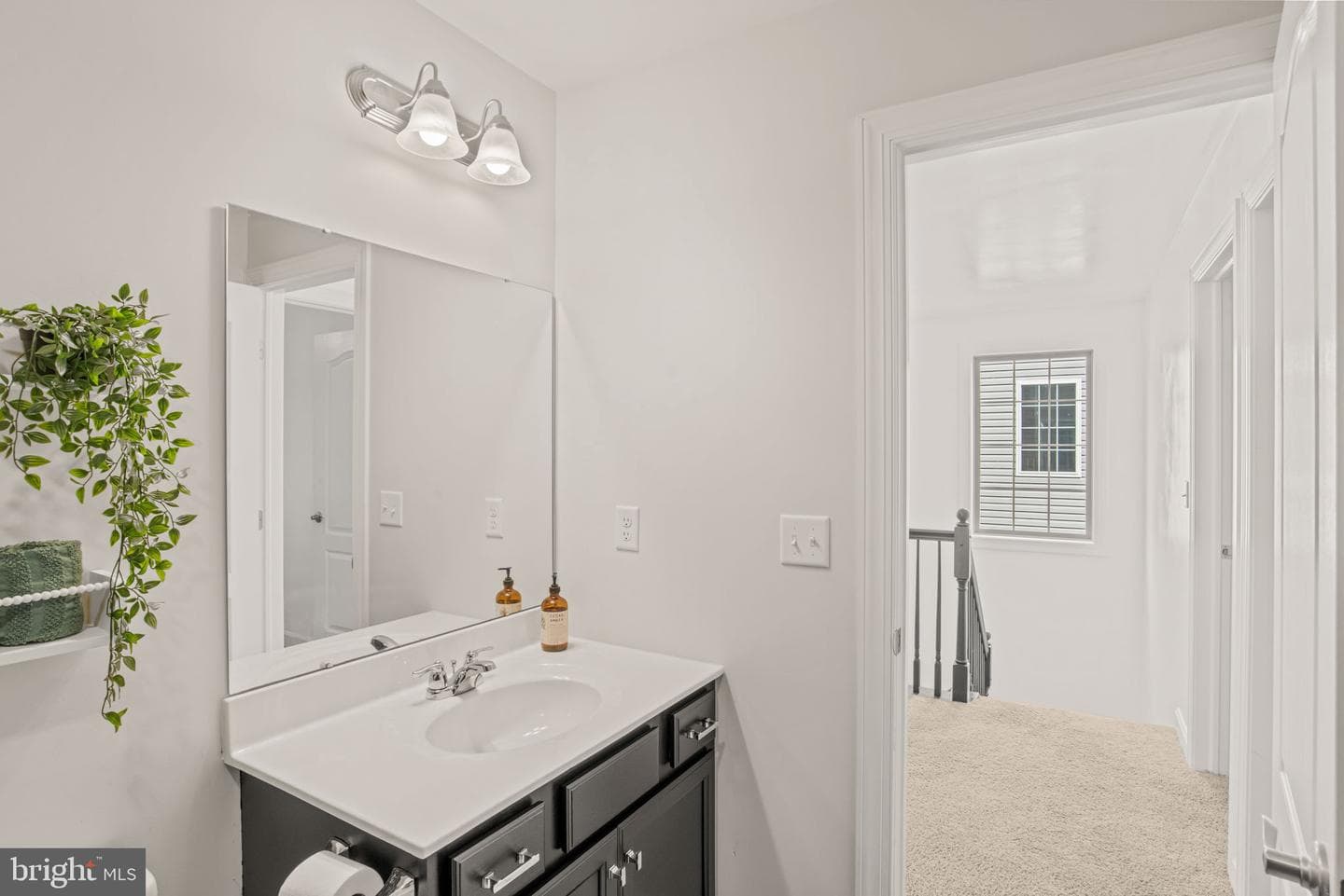 150 Sage Boulevard photo 22