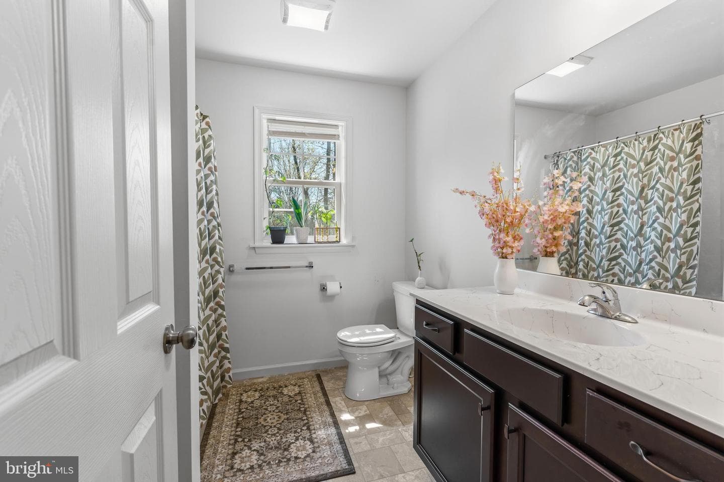 2425 Hawthorne Drive photo 37