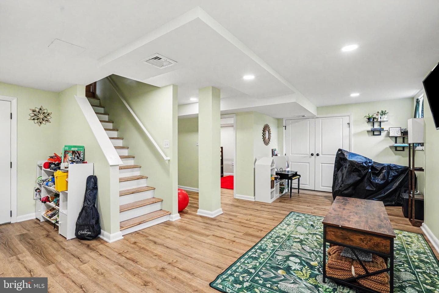 4411 Derry Street photo 16