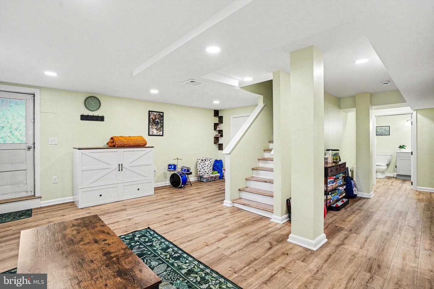 4411 Derry Street photo 17