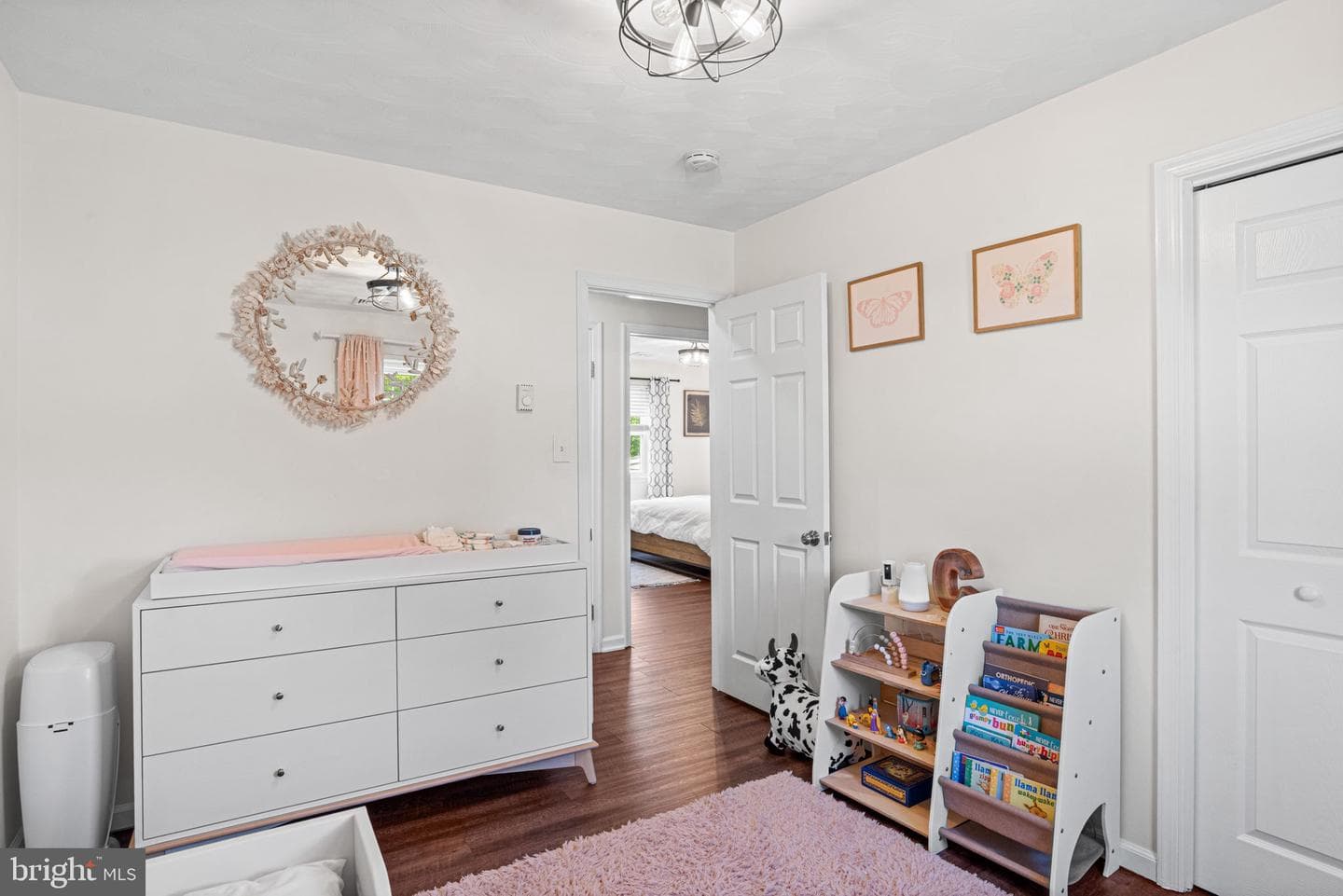 667 Locust Street photo 15