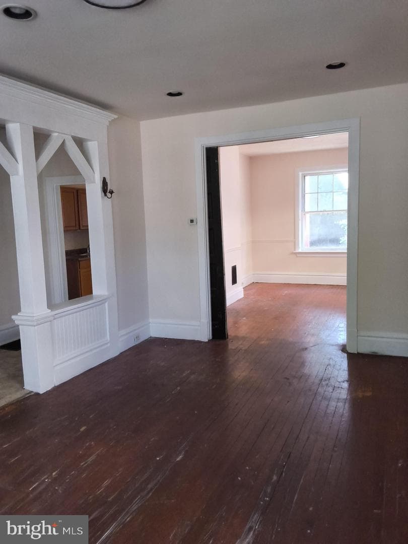 1615 Forster Street photo 3
