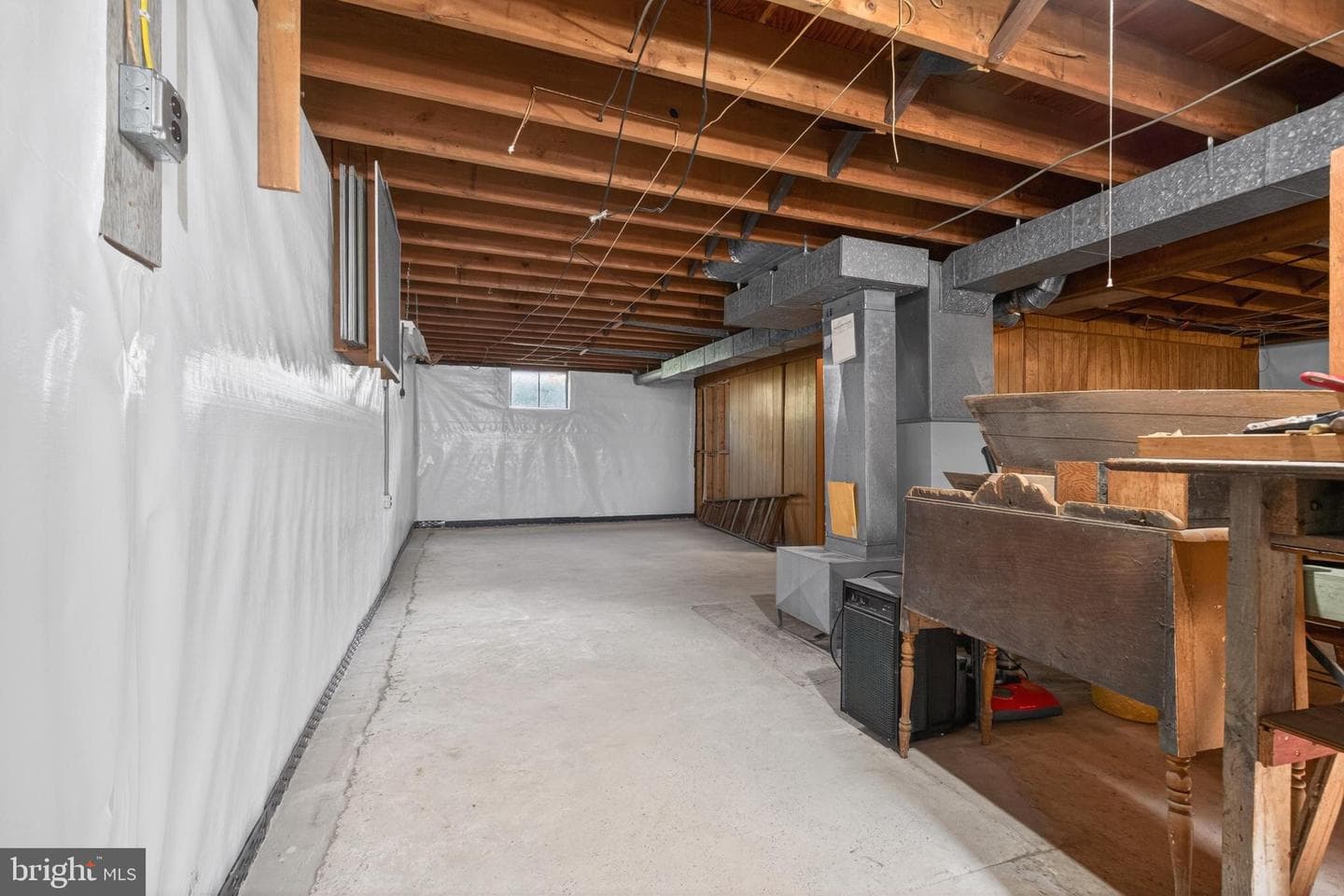 6210 Catherine Street photo 19