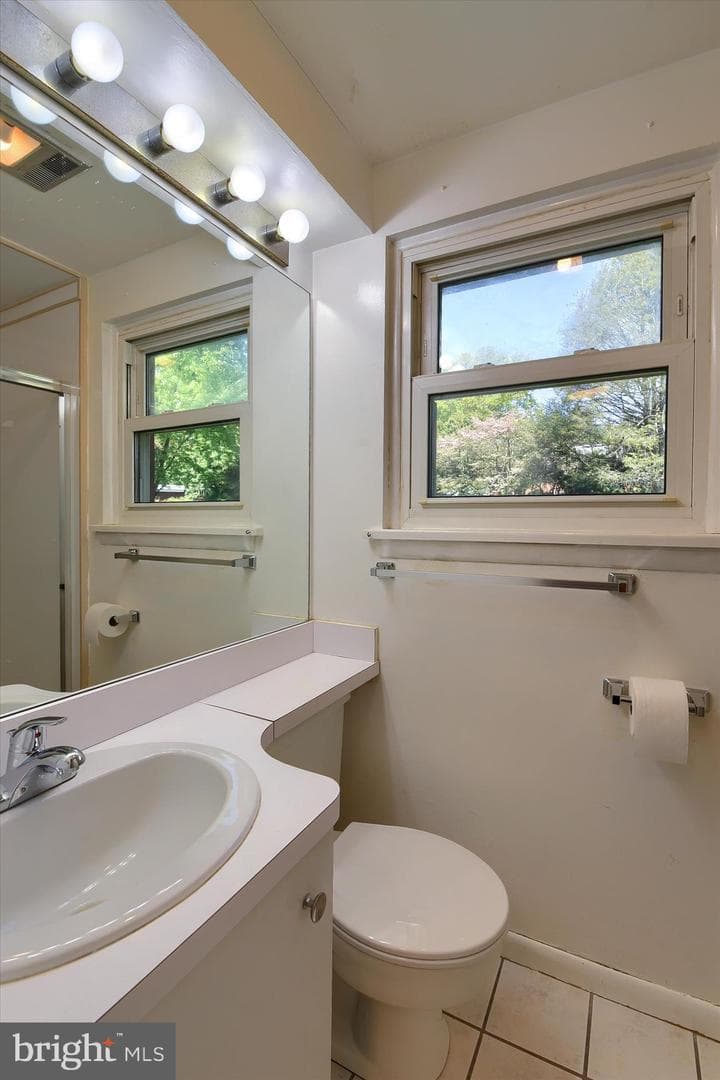 6100 Driftwood Drive photo 18