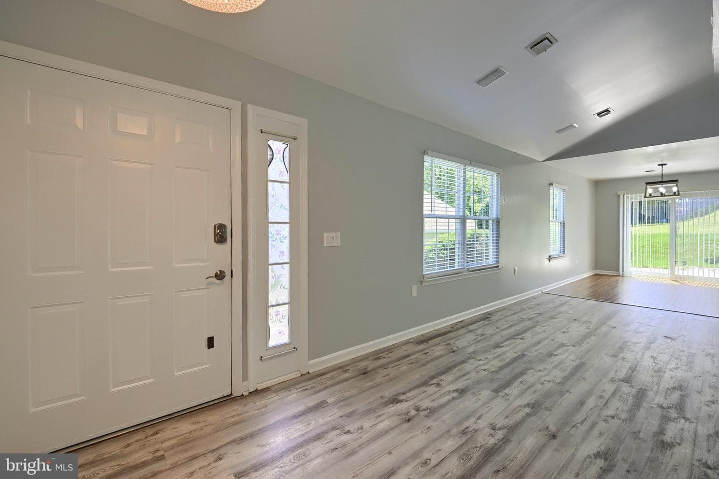 6248 S Highlands Circle photo 5