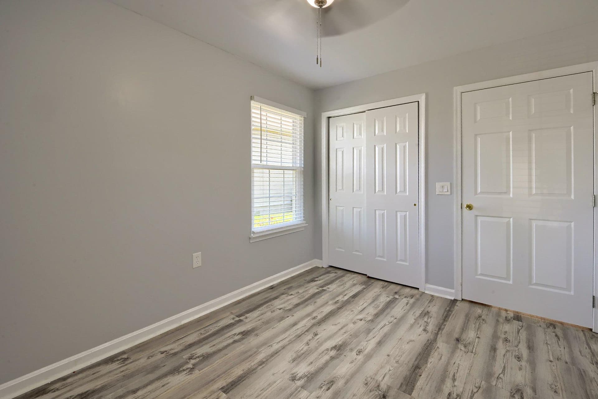 6248 S Highlands Circle photo 9