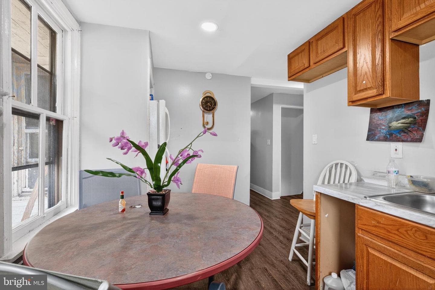 1348 Vernon Street photo 16