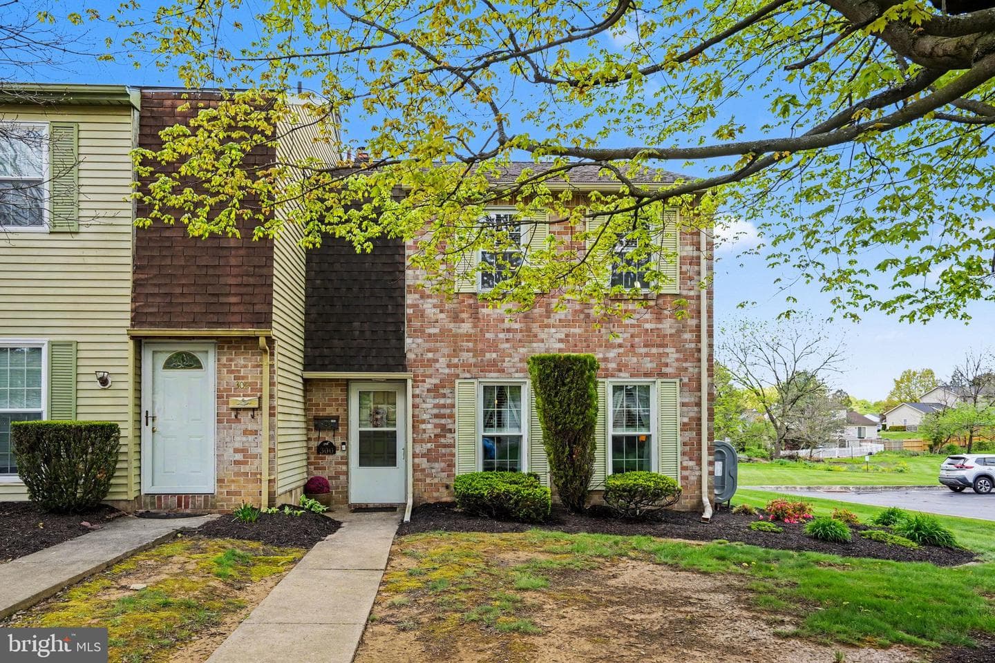 300 Lopax Road photo 1